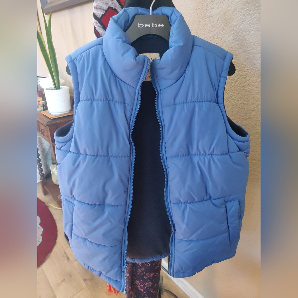 Old Navy Medium Blue Puffer Vest